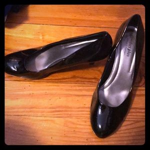 Women’s size 12 black patent 3” pumps